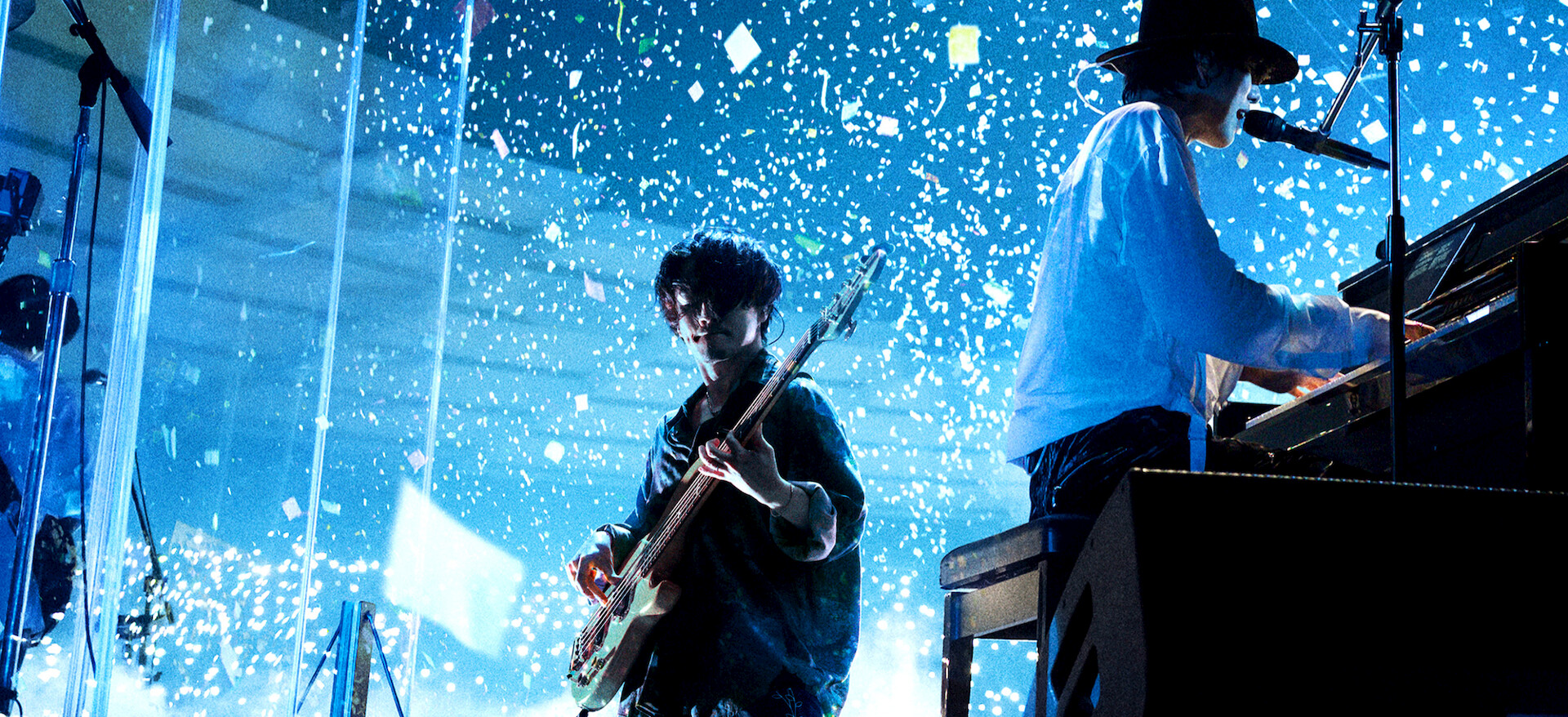 RADWIMPS 20th ANNIVERSARY LIVE TOUR﻿を観﻿る | Netflix